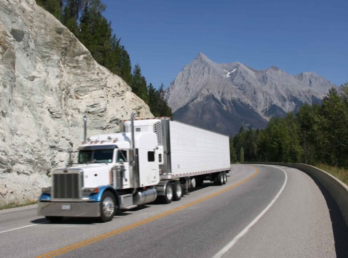 Trump exige que les camionneurs parlent anglais !