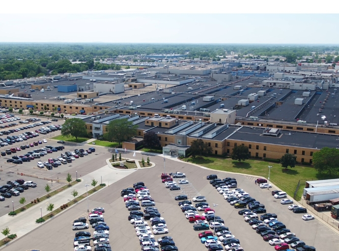 Daimler investit dans son usine de Détroit