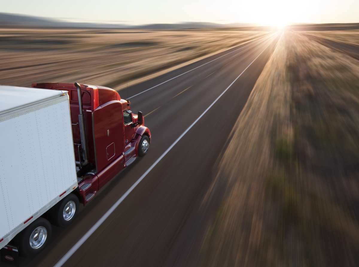 les-camions-volvo-electriques-depassent-les-20-millions-de-milles-sans-emission