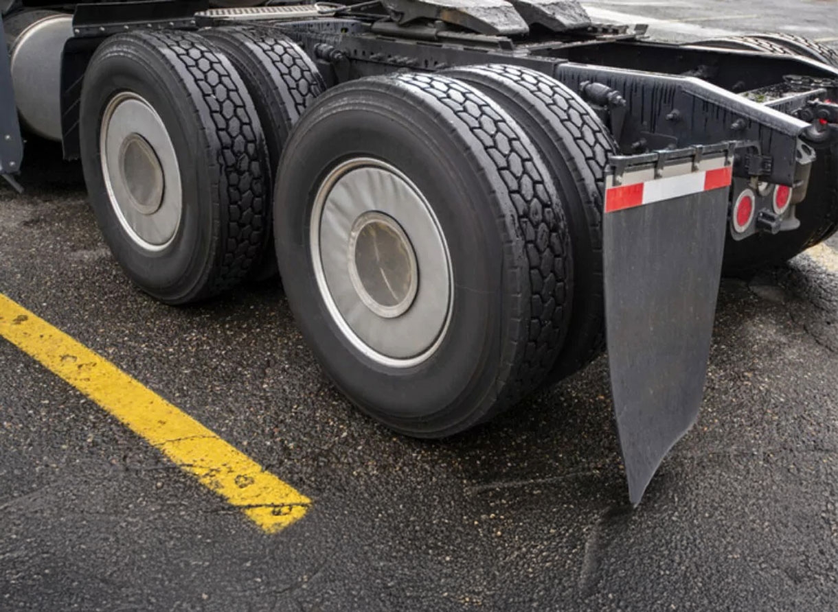 les-lois-concernant-les-garde-boues-disponibles-par-la-ntea