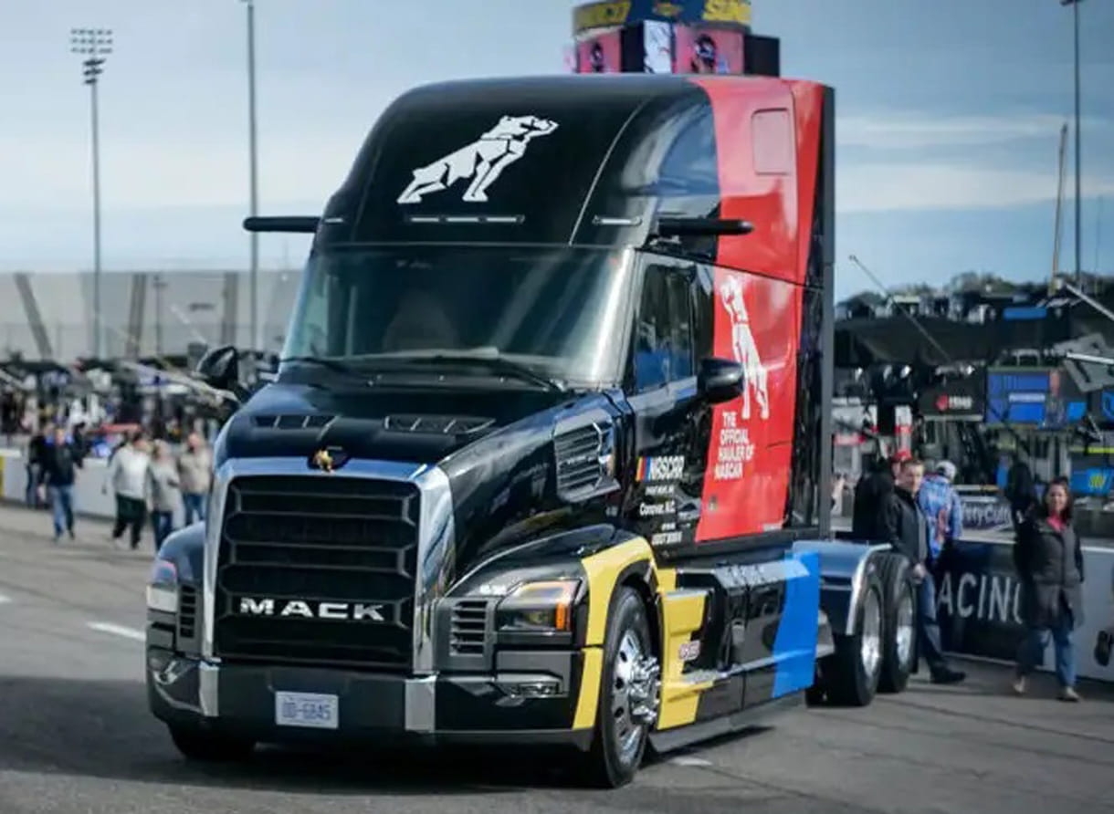 detroit-diesel-devoile-son-nouveau-moteur-de-sixieme-generation