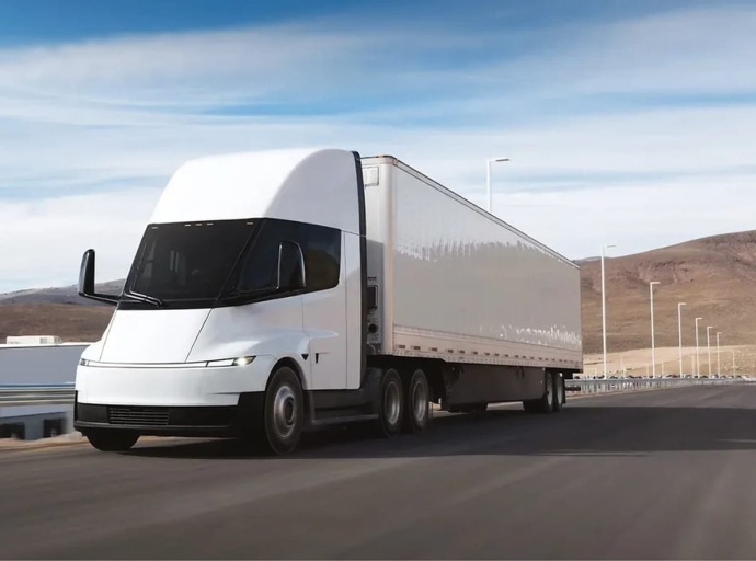 Tesla vise maintenant l'autonomie pour son Semi