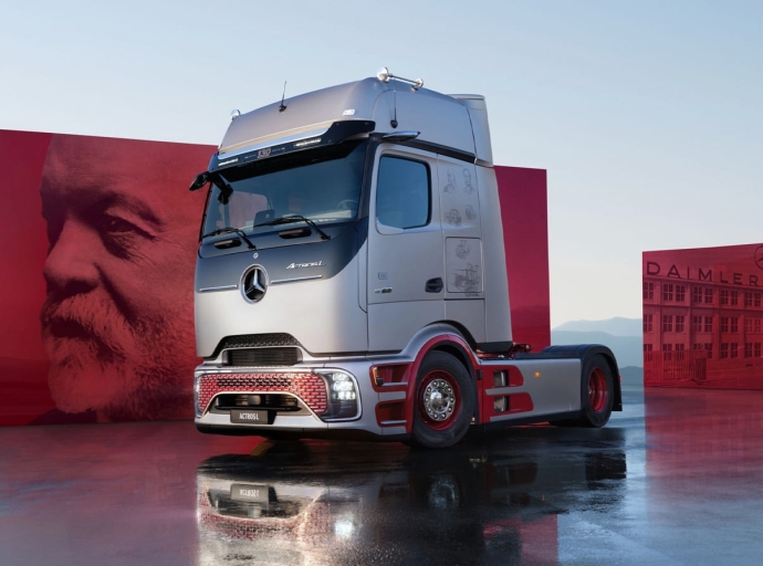 Comment Mercedes-Benz prépare l'avenir de ses camions